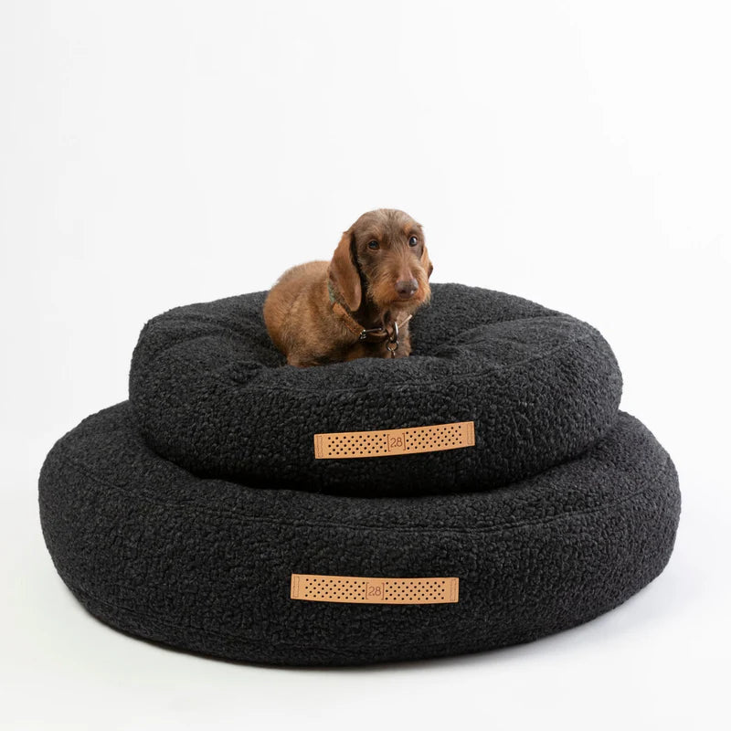Fulvio Hundebett aus Bouclé / Wolle - Anthrazit