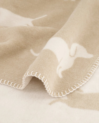 Wohndecke mit Hunde Motiv in Natur/Beige