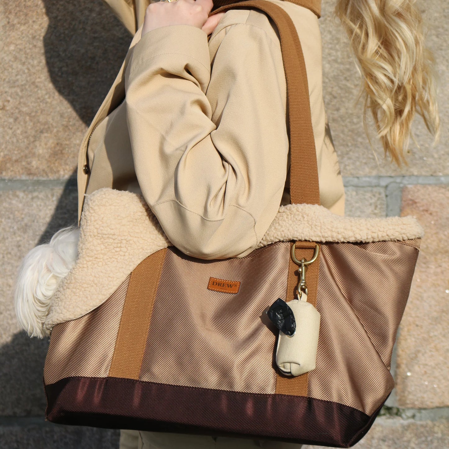 Aspen Hundetasche mit Teddy-Futter – Farbe Gold