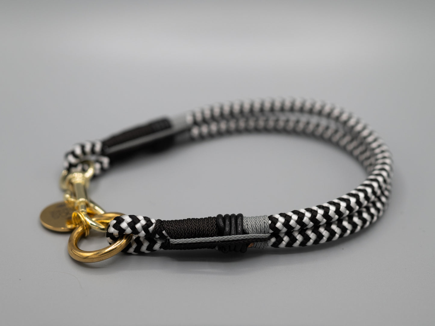 Signature Collection Tau Halsband - "New York" mit Gold oder Silber